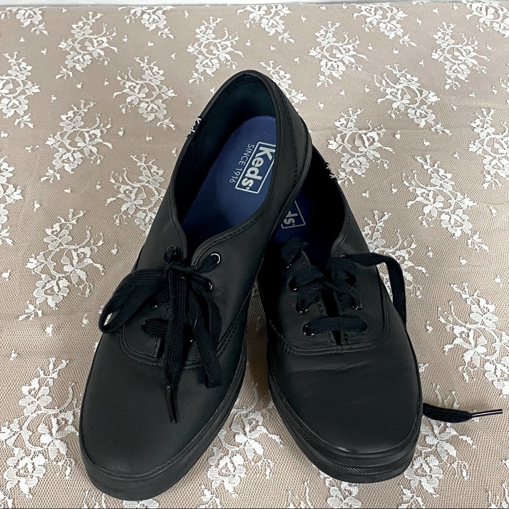 Keds Black Pleather Lace Up Shoe